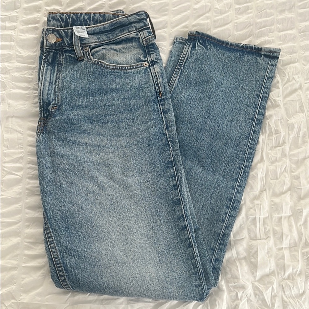 H&M SLIM STRAIGHT JEANS SIZE 8
